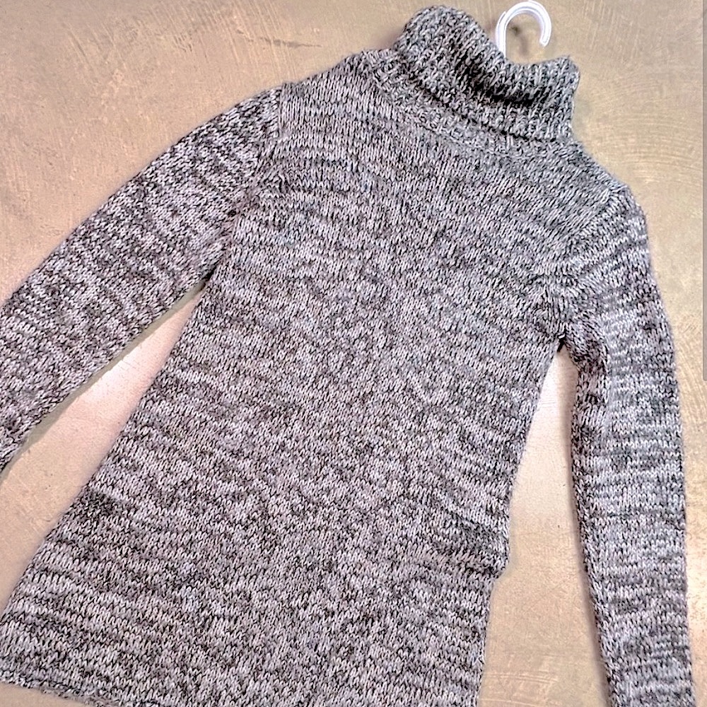 Knit turtle neck long sleeves sweater PTP22 (X-Large)
